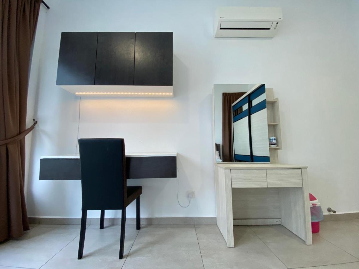 Atlantis Residences Seaview I Poolview Free Wi-fi Parking Malacca