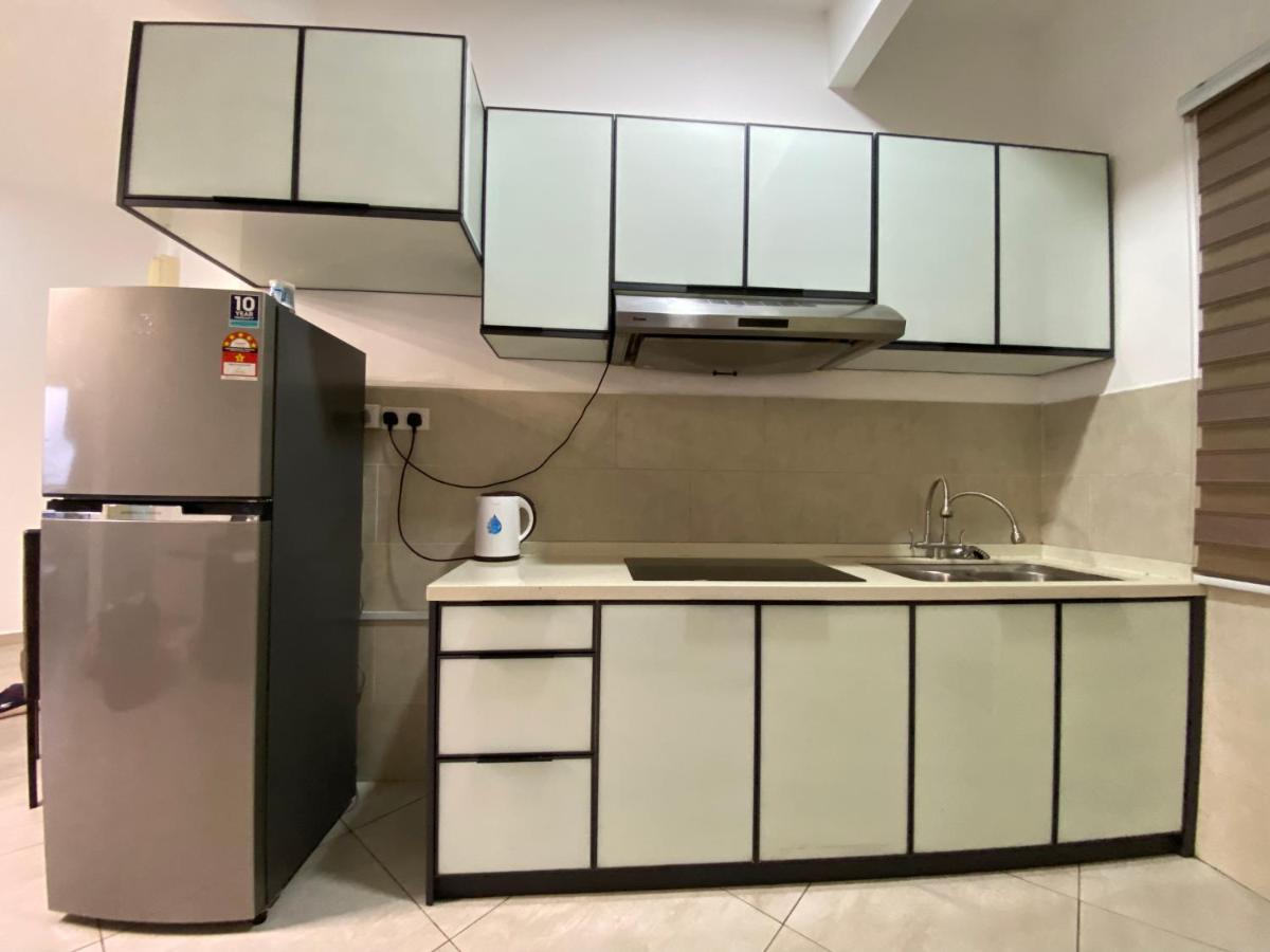Atlantis Residences Seaview I Poolview Free Wi-fi Parking Apartment Malacca
