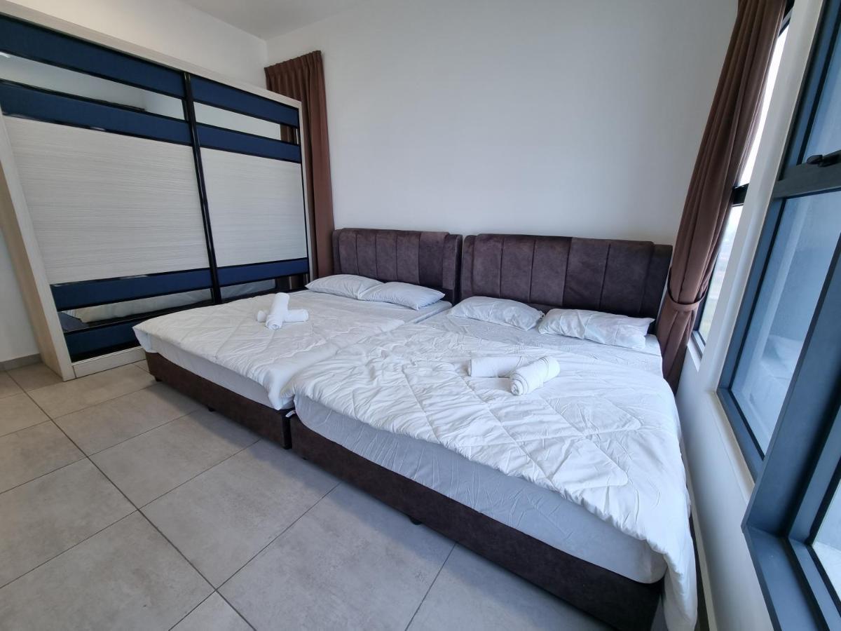 Atlantis Residences Seaview I Poolview Free Wi-fi Parking