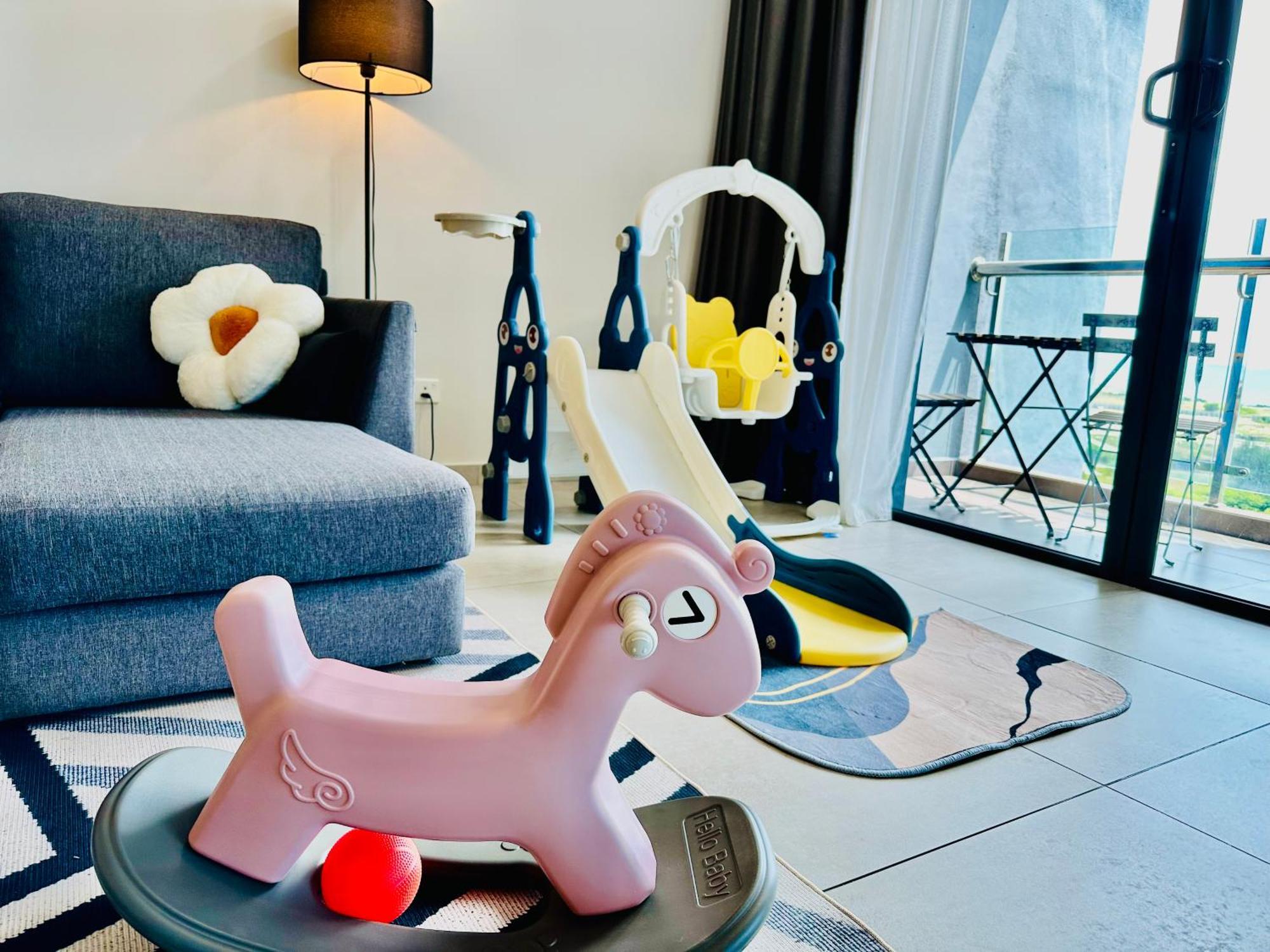 Atlantis Residences Seaview I Poolview Free Wi-fi Parking Apartment *