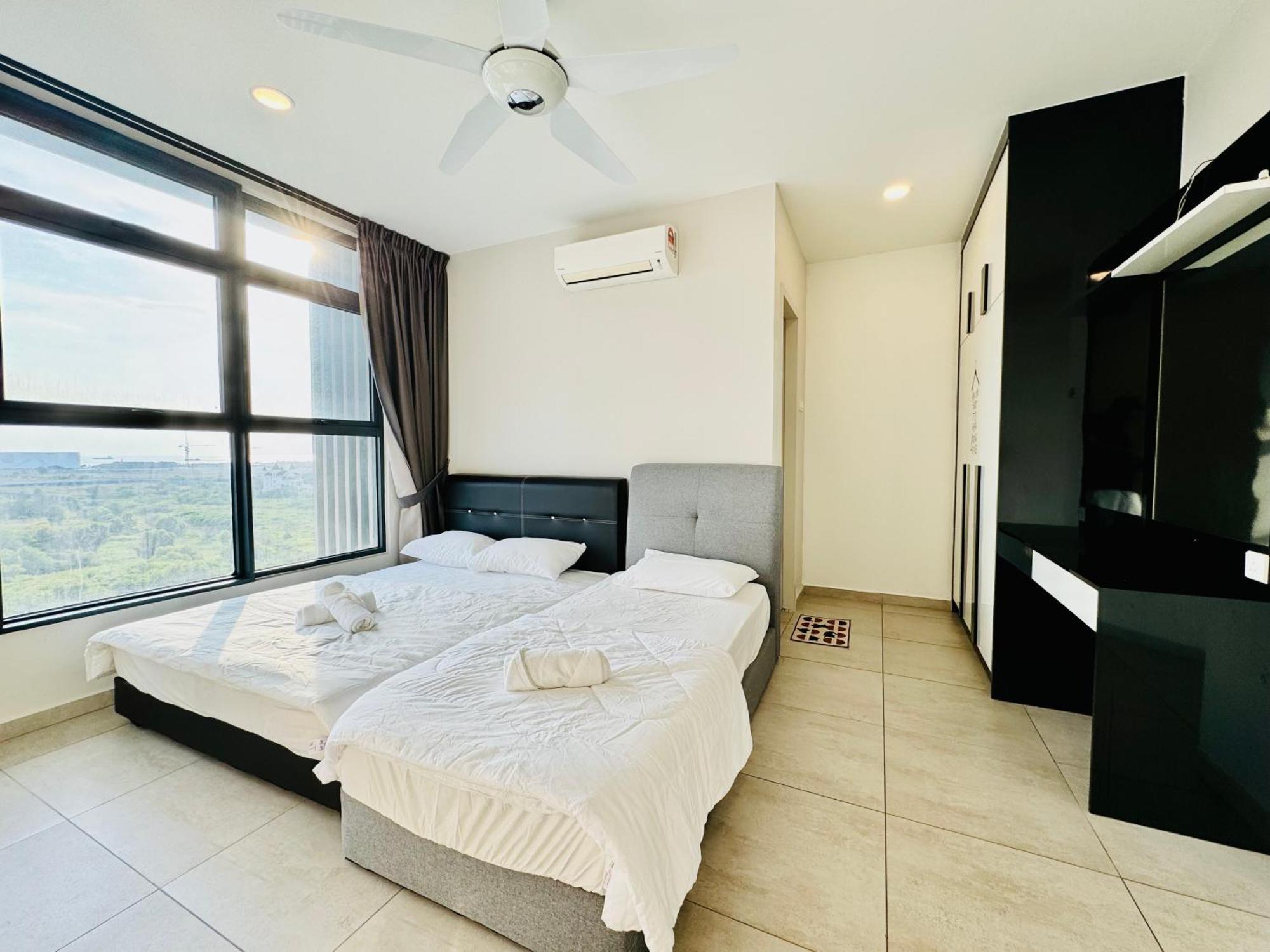 Atlantis Residences Seaview I Poolview Free Wi-fi Parking * Malacca