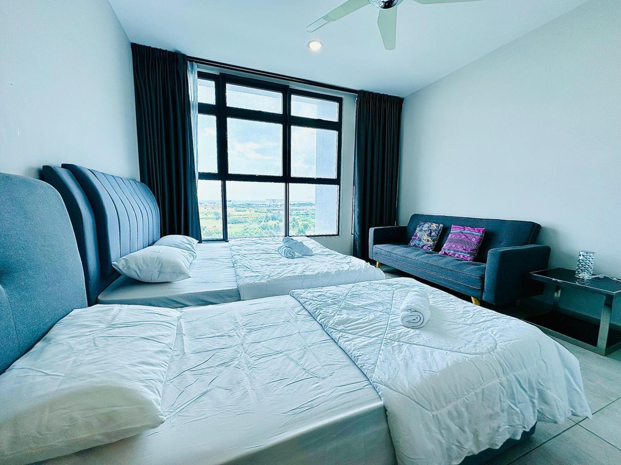 Atlantis Residences Seaview I Poolview Free Wi-fi Parking Apartment *