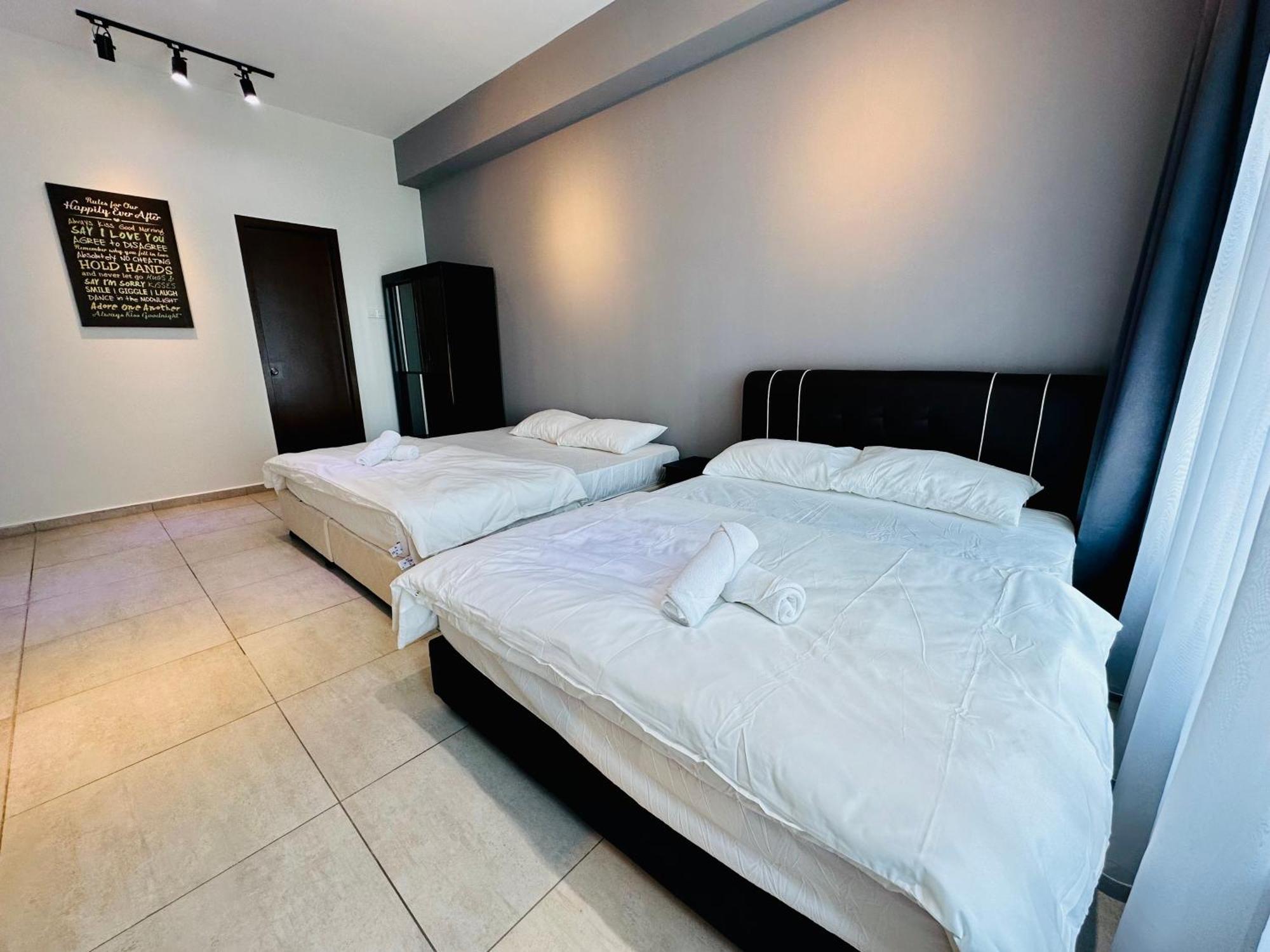 Atlantis Residences Seaview I Poolview Free Wi-fi Parking